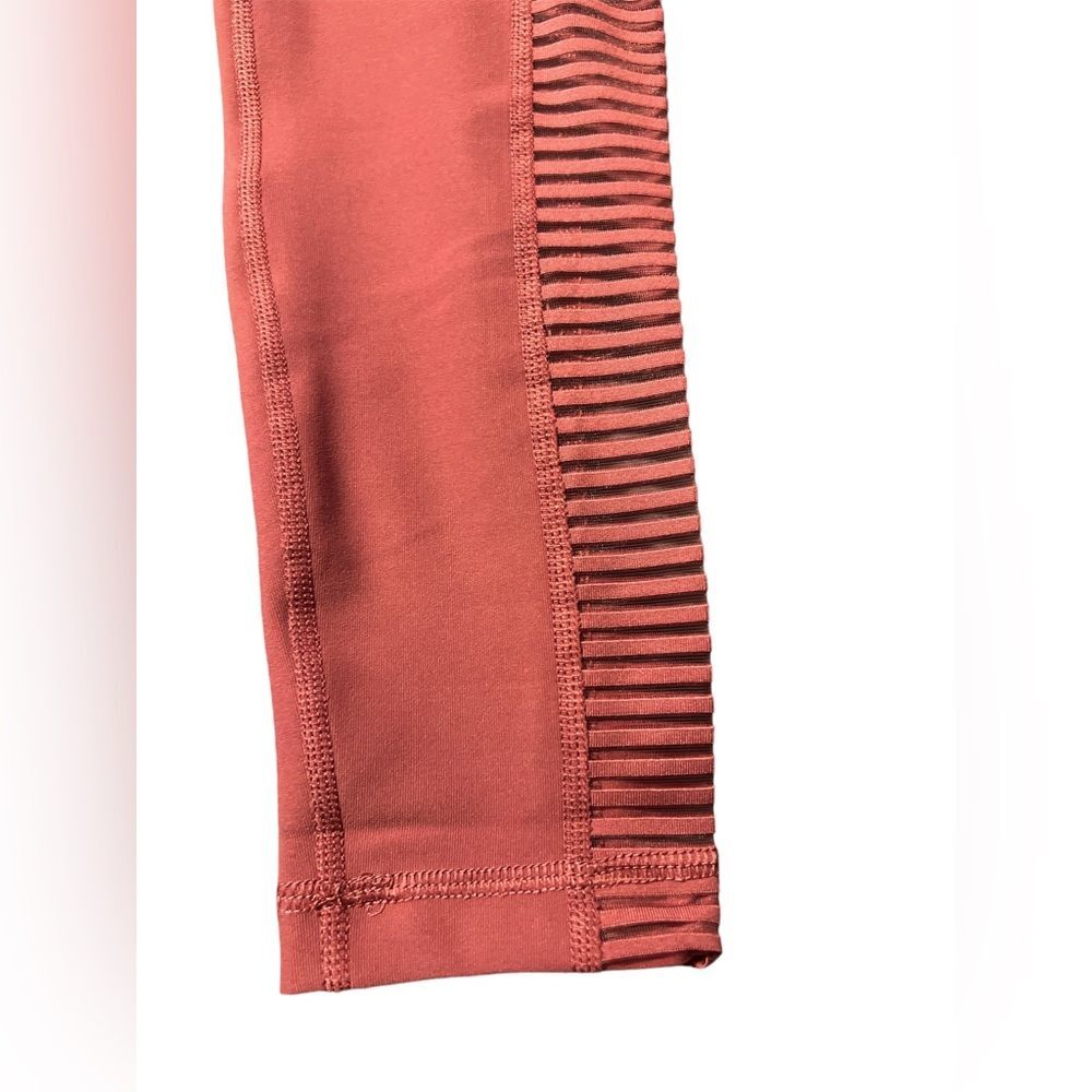 90 Degree by Reflex Vented Leggings Small NWT - Picture 5 of 5